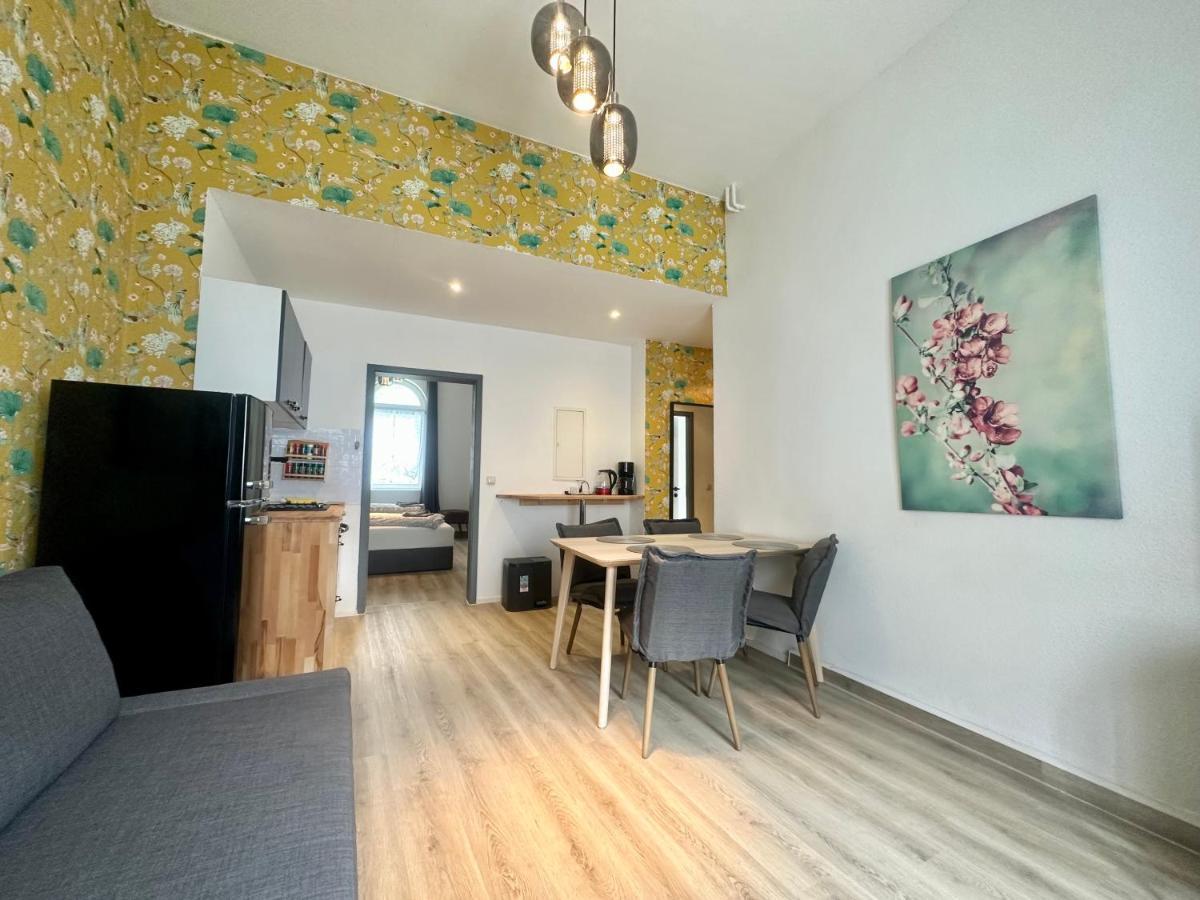 Apartment Zum Gelben Kolibri Inkl. Parkplatz 埃尔福特 外观 照片